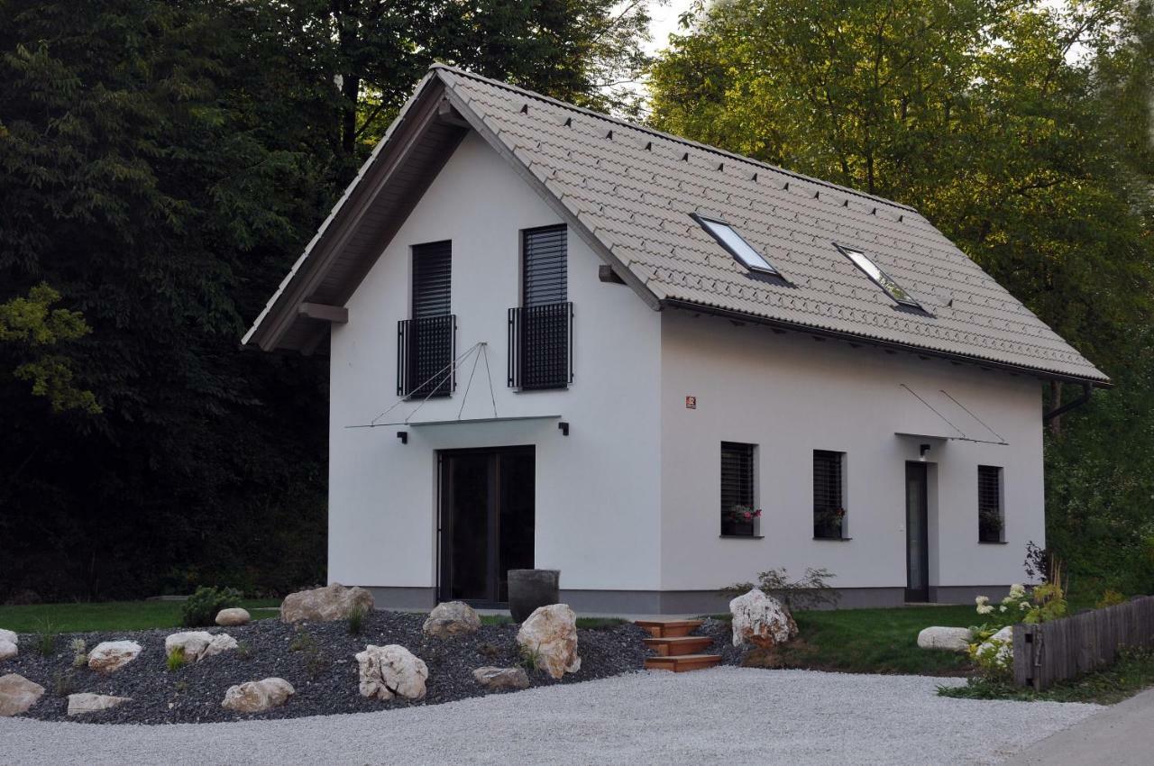 Brand New House Luna بليد المظهر الخارجي الصورة